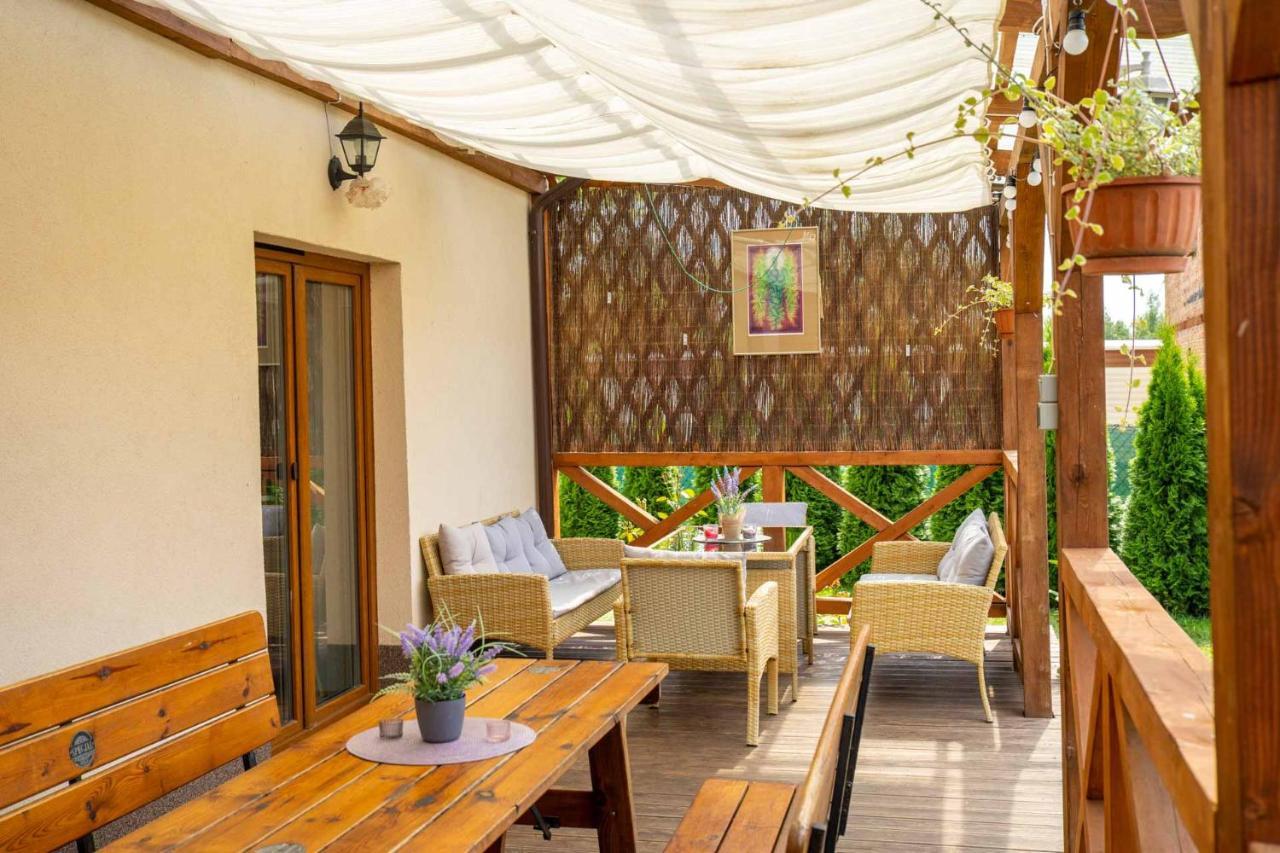Dom Na Mazurach Nad Jeziorem Bialym Zakatek Zacisze Ferienhaus *